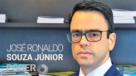 Ronald Lopes Sousa .